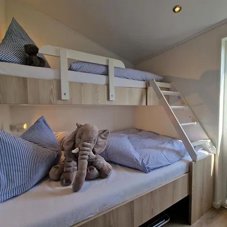 Ostseeferienpark Walkyrien - Kapitaen 39 * Schashagen